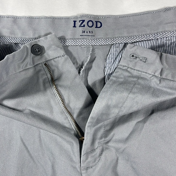 Izod mens grey basic flat front 9" inseam chino shorts - size 38 - Picture 6 of 11